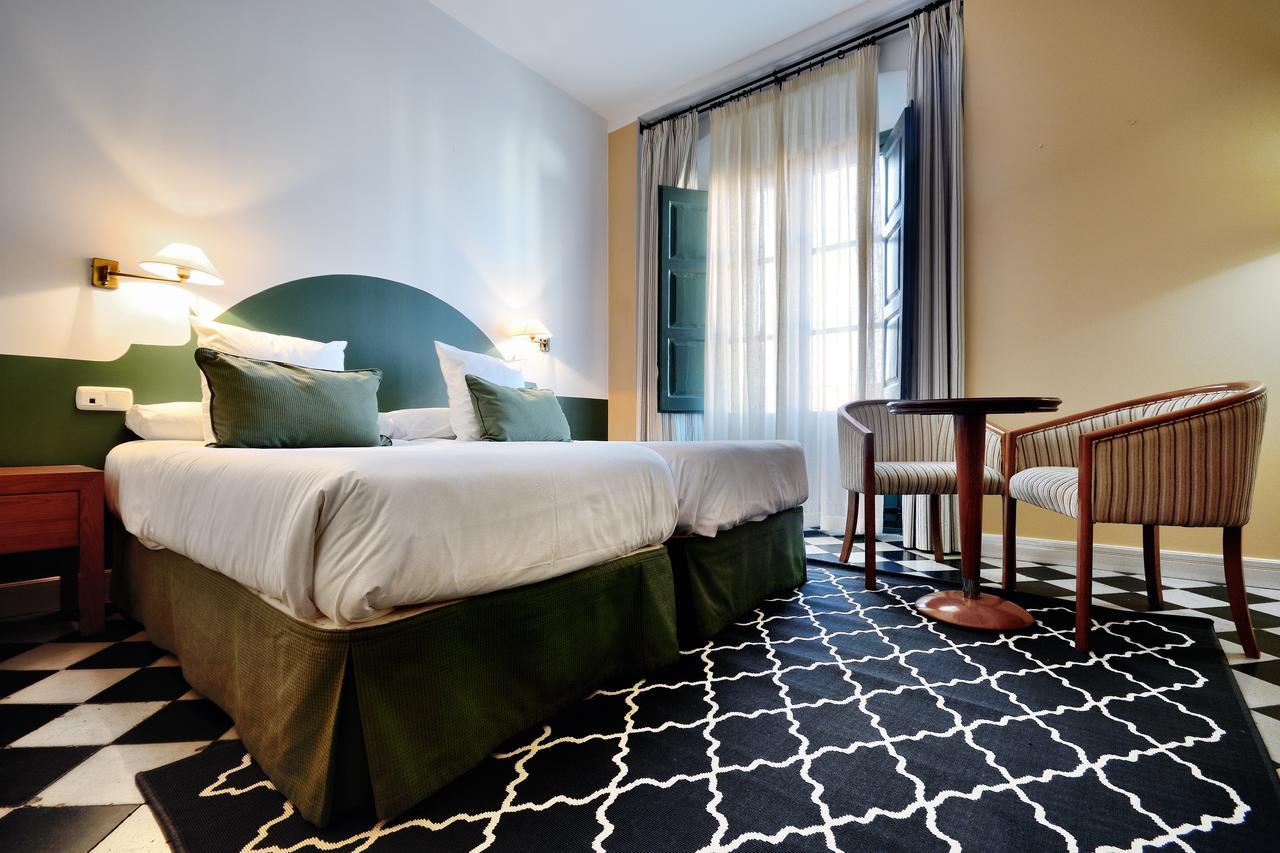 Hotel Ahc Palacio Coria Eksteriør bilde