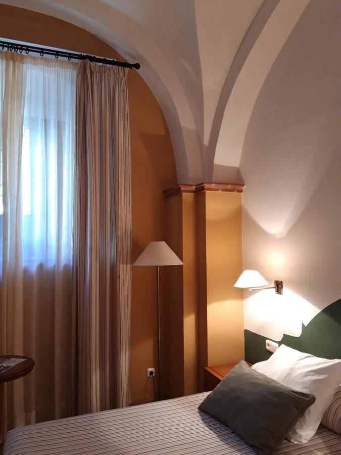 Hotel Ahc Palacio Coria Eksteriør bilde