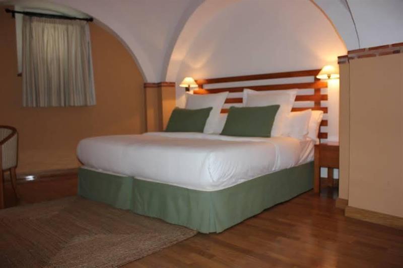 Hotel Ahc Palacio Coria Eksteriør bilde